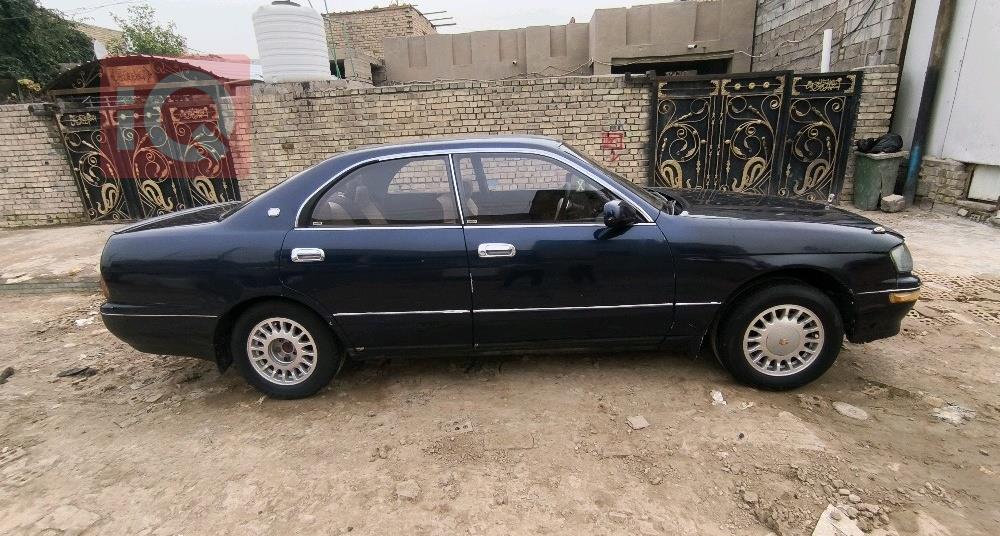 تويوتا كراون